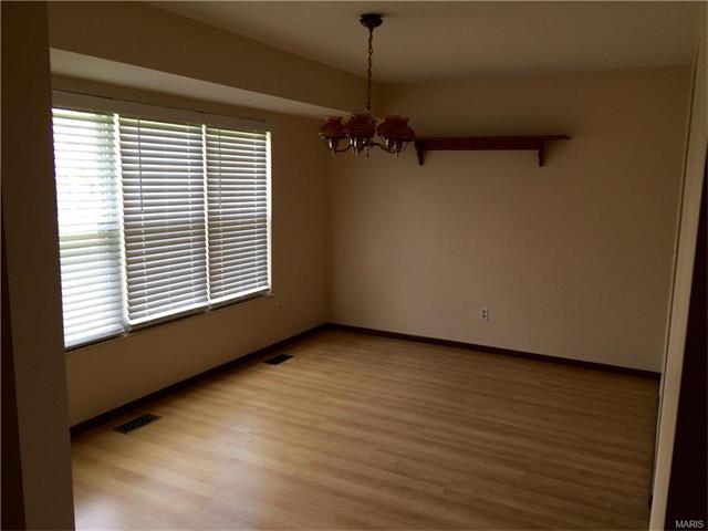 3759 Dax, Bridgeton, MO 63044 photo 14