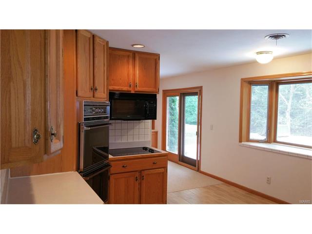 5 Summersweet Ln, Ballwin, MO 63011 photo 11