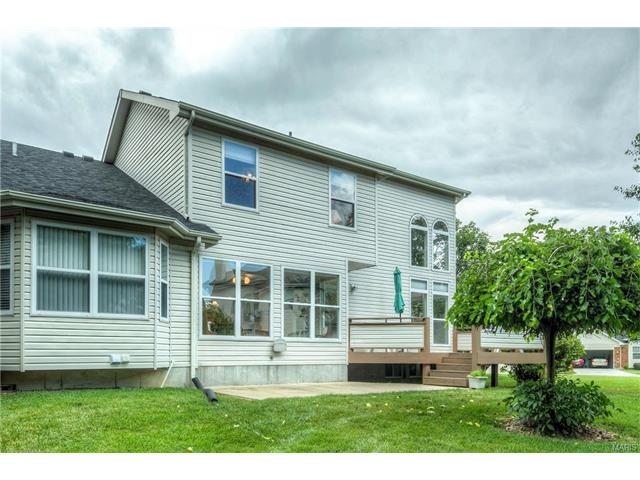 641 Hawk Run Dr, O'fallon, MO 63368 photo 27