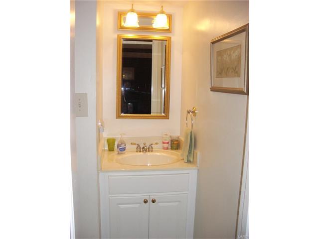 756 Rockridge Dr, Manchester, MO 63021 photo 11