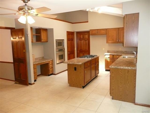 426 Thunderhead Canyon Dr, Ballwin, MO 63011 photo 15