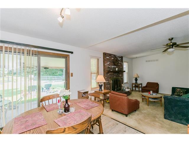 753 Rockridge Dr, Ballwin, MO 63021 photo 13