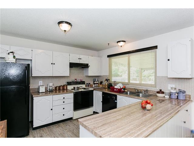 753 Rockridge Dr, Ballwin, MO 63021 photo 10
