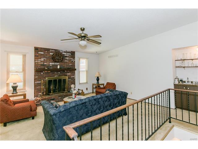 753 Rockridge Dr, Ballwin, MO 63021 photo 7