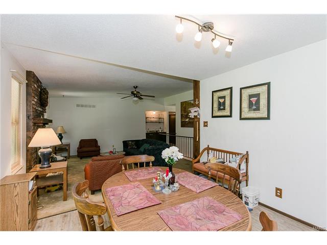 753 Rockridge Dr, Ballwin, MO 63021 photo 14