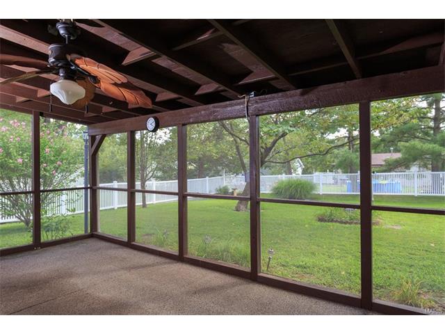 657 Towerwood, Ballwin, MO 63021 photo 16