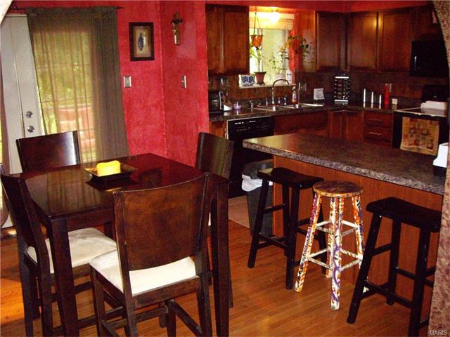 402 Williams Dr, Eureka, MO 63025 photo 8