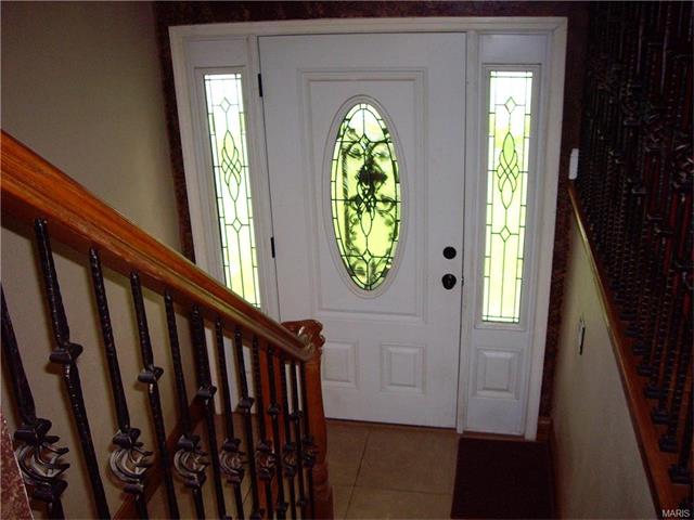 402 Williams Dr, Eureka, MO 63025 photo 2
