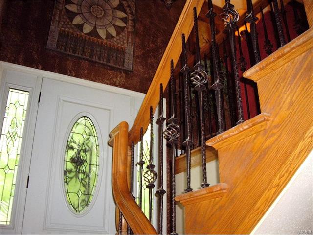 402 Williams Dr, Eureka, MO 63025 photo 3