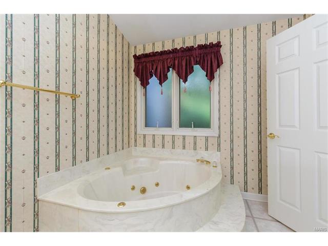3020 Devilla Trl, Saint Charles, MO 63301 photo 21