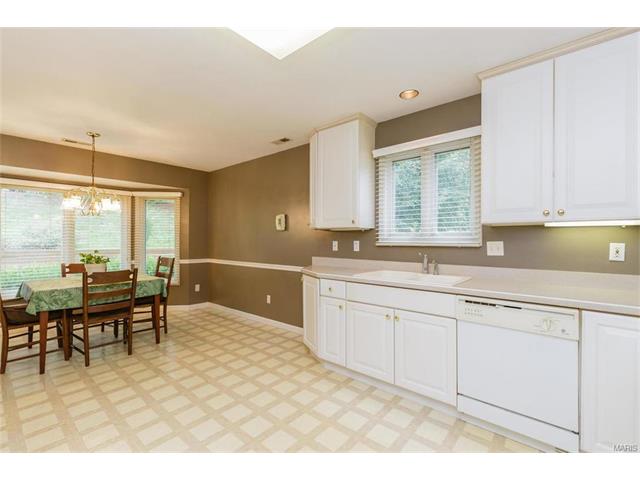 3020 Devilla Trl, Saint Charles, MO 63301 photo 10