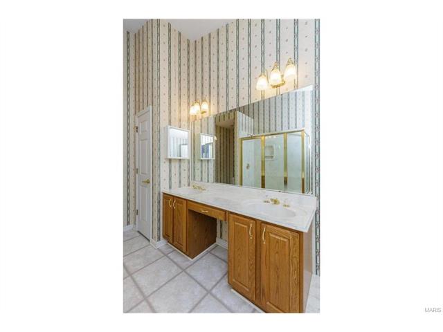 3020 Devilla Trl, Saint Charles, MO 63301 photo 22