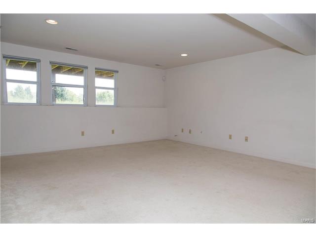 608 Hawk Run Dr, O'fallon, MO 63368 photo 32