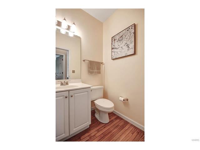818 Emerald Oaks Ct, Eureka, MO 63025 photo 15