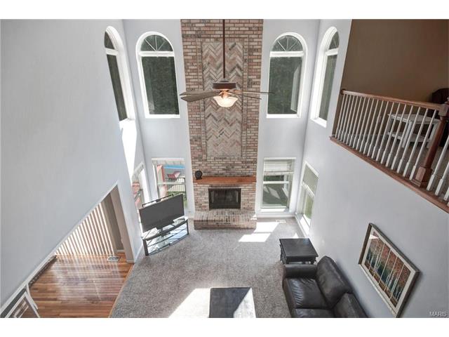 818 Emerald Oaks Ct, Eureka, MO 63025 photo 9