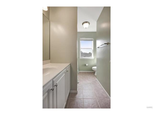 818 Emerald Oaks Ct, Eureka, MO 63025 photo 25