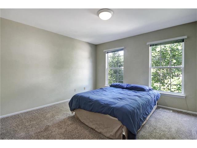 818 Emerald Oaks Ct, Eureka, MO 63025 photo 23