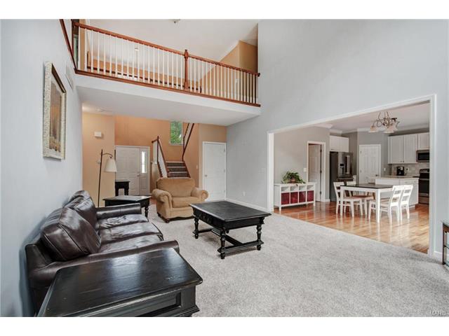 818 Emerald Oaks Ct, Eureka, MO 63025 photo 8