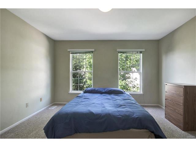818 Emerald Oaks Ct, Eureka, MO 63025 photo 22