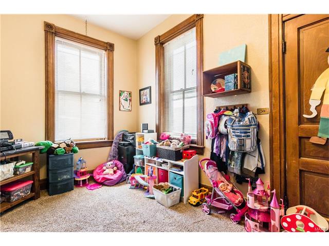 210 S Moore St, Waterloo, IL 62298 photo 16