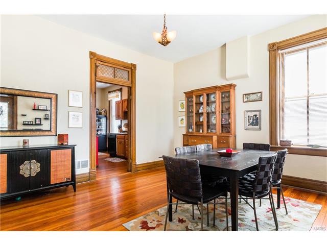 210 S Moore St, Waterloo, IL 62298 photo 6