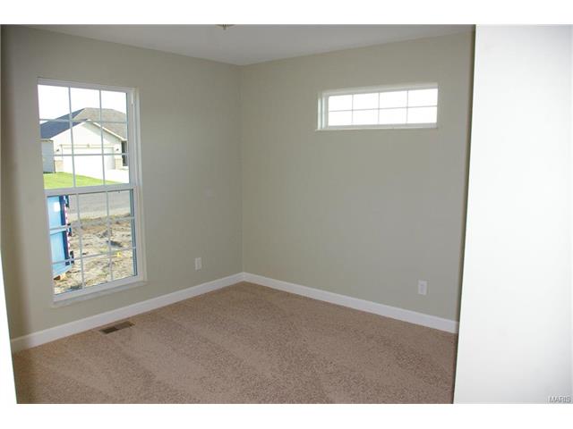 904 W 3rd, Aviston, IL 62216 photo 10