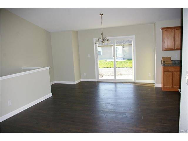 904 W 3rd, Aviston, IL 62216 photo 4