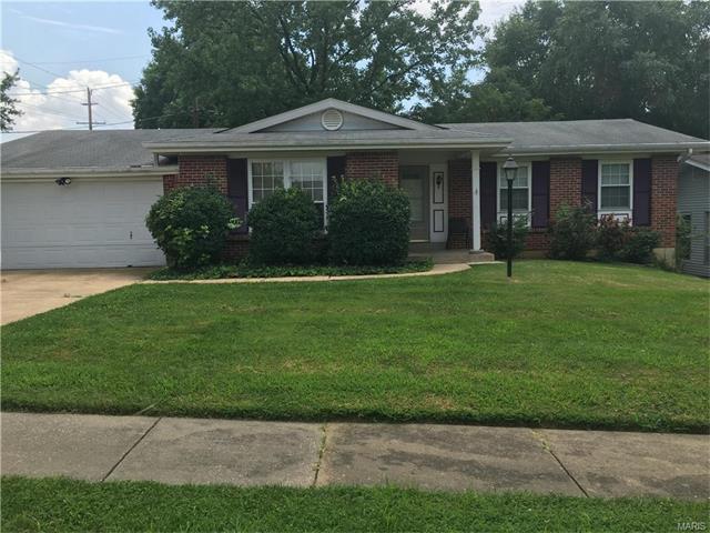 600 Burwick Ter, Ballwin, MO 63021 photo 1