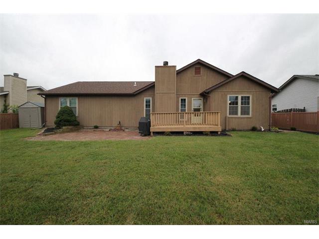 1542 Thunderbird Ln, Belleville, IL 62221 photo 38