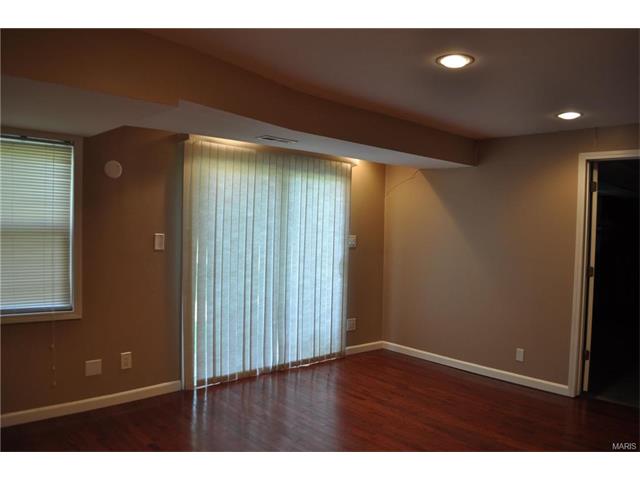 111 Covert Ln, Ellisville, MO 63021 photo 15