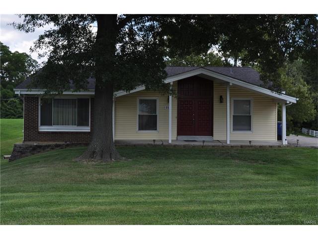 111 Covert Ln, Ellisville, MO 63021 photo 1