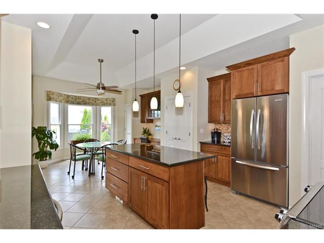 215 Summit Ridge Pl, Weldon Spring, MO 63304 photo 12