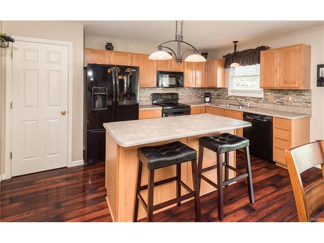 1038 Batters Box Ct, O Fallon, MO 63366 photo 9