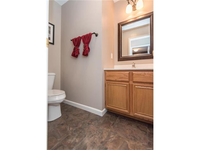 1038 Batters Box Ct, O Fallon, MO 63366 photo 14