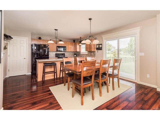 1038 Batters Box Ct, O Fallon, MO 63366 photo 8