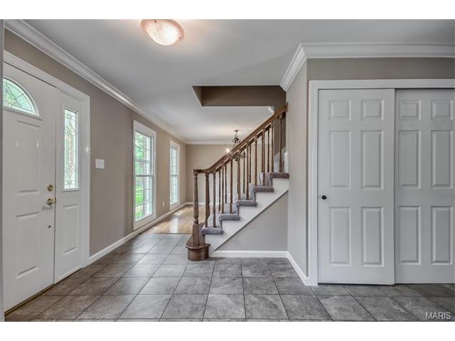 511 Holshire Way, Ballwin, MO 63011 photo 5