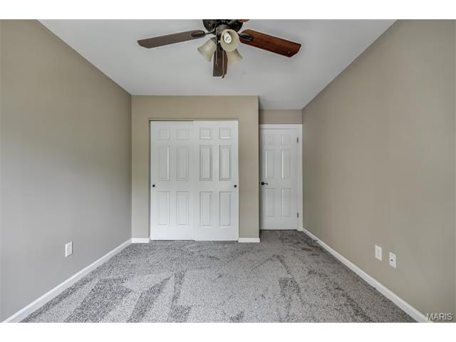 511 Holshire Way, Ballwin, MO 63011 photo 27