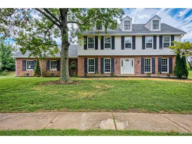 511 Holshire Way, Ballwin, MO 63011 photo 1