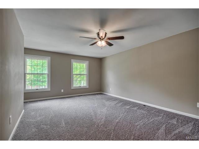 511 Holshire Way, Ballwin, MO 63011 photo 21