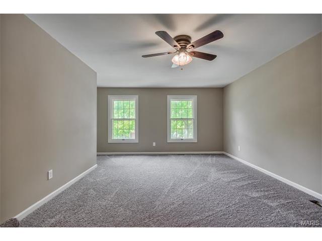 511 Holshire Way, Ballwin, MO 63011 photo 22