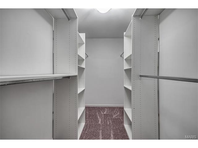 511 Holshire Way, Ballwin, MO 63011 photo 25