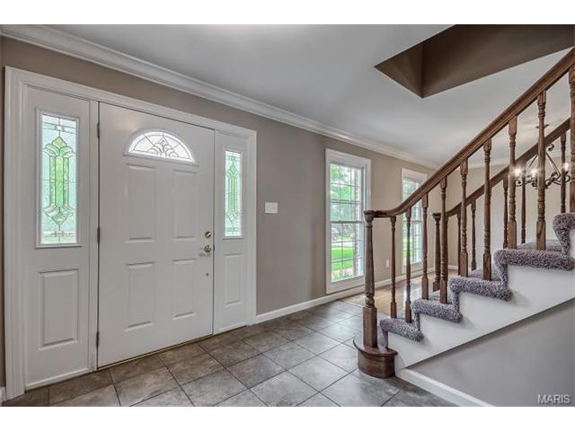 511 Holshire Way, Ballwin, MO 63011 photo 4