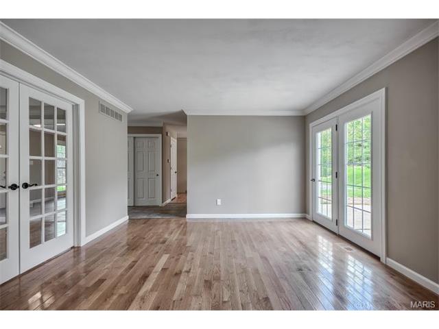 511 Holshire Way, Ballwin, MO 63011 photo 16