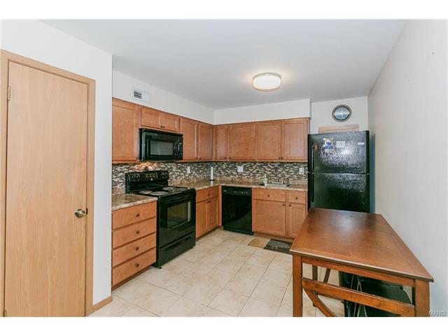 709 Ridgeside Dr #K, Ballwin, MO 63021 photo 7