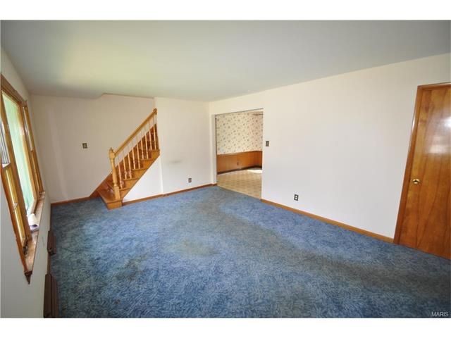 1024 Rose Hill Ln, Ellisville, MO 63021 photo 2