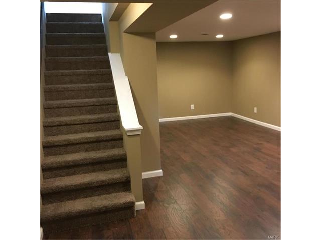 15 Lowell Ct, O'fallon, MO 63368 photo 8