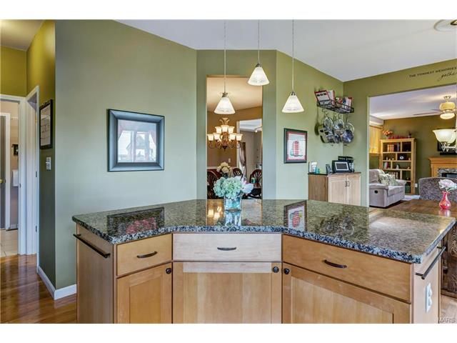239 Spring Borough Dr, O'fallon, MO 63368 photo 17