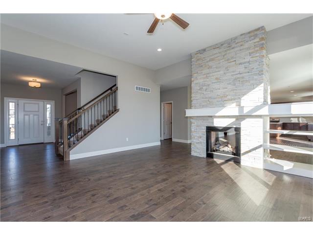 794 Wilbie Ct, O'fallon, MO 63368 photo 11