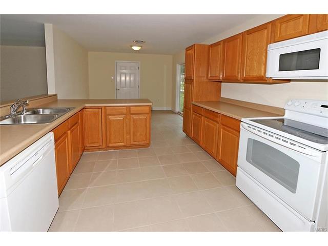 16 N Lang, O'fallon, MO 63366 photo 10