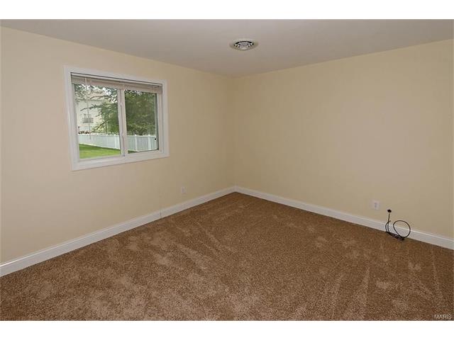 16 N Lang, O'fallon, MO 63366 photo 19